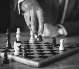 别人的陌陌聊天记录删除后能否查看？案例分析与探讨
