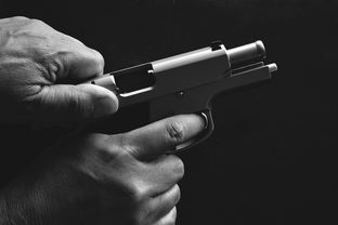警察如何查开房记录，揭秘隐私保护与法律程序
